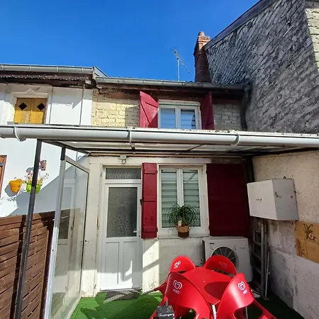 Les De Clairvaux Holiday home *